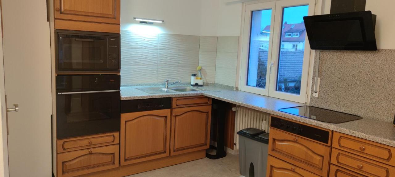 Schoene Und Optimal Gelegene Wohnung Og Weisskirchen 外观 照片